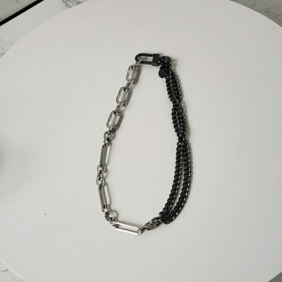 EXPRESS Mixed Metals Gunmetal & Rhinestone Necklace - Picture 7 of 8